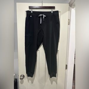 Figs women’s Zamora 2.0 scrub pants in black . XL. New without tags, never worn.